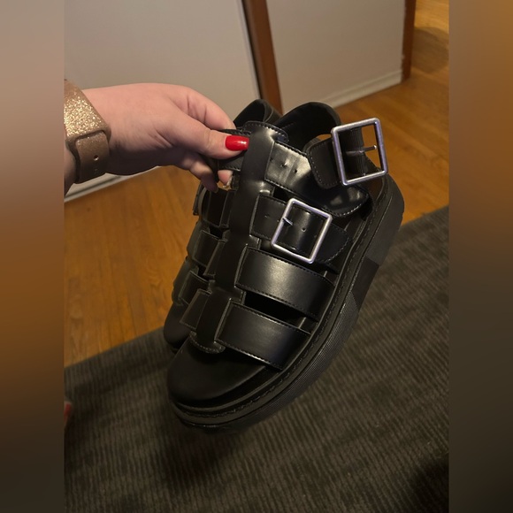 Size 8 Chunky Sandal With Buckle Detail - Picture 1 of 3